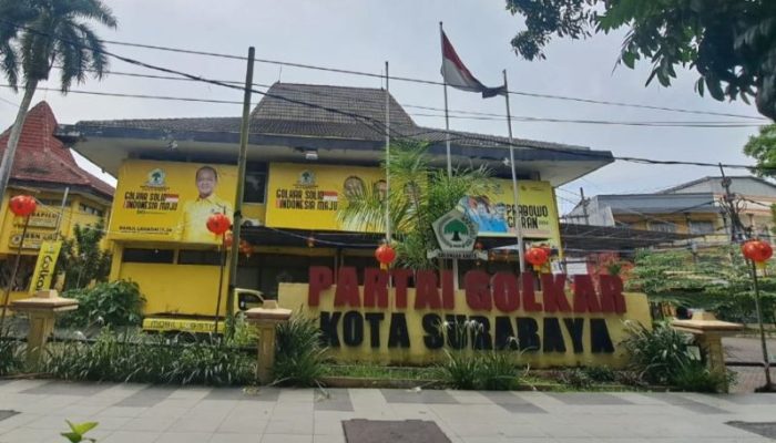 Golkar Surabaya Hidupkan Semangat Keberagaman di Kota Pahlawan, Lampion Meriahkan Tahun Baru Imlek