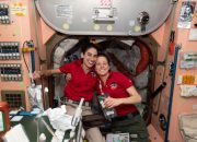 Bahan Masa Depan untuk Pakaian Anti-Gravitasi, Revolusi dalam Dunia Mode