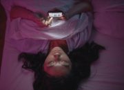 5 Efek Begadang pada Wajah, Salah Satunya Bikin Keriput!