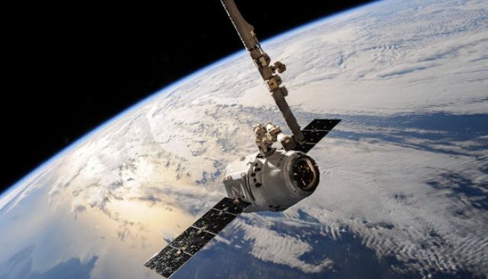 7 Asteroid Besar yang Pernah Menghantam Bumi, Jejak Sejarah yang Mengerikan