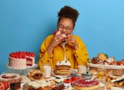 Mengenal Emotional Eating, Cara Mengatasi Makan karena Emosi