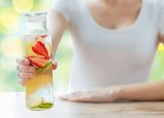 Cara Membuat Infused Water, Minuman Sehat dan Menyegarkan di Rumah