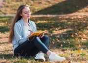 Manfaat Menulis Jurnal bagi Kesehatan Mental, Mengungkapkan Emosi dan Meningkatkan Kesadaran Diri