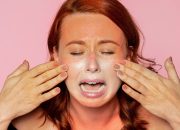 Cara Memilih Produk Skincare untuk Kulit yang Mengalami Kerusakan Akibat Sinar Matahari