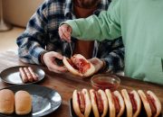 5 Dampak Buruk Menjadikan Makanan sebagai Pelarian Emosi, Bahaya!