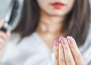 Tips Mengatasi Masalah Rambut Rontok Setelah Lebaran, Mengembalikan Kesehatan Rambut Akibat Perubahan Pola Makan dan Stres