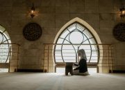 Mudik Nyaman dengan Rambut Sehat: Tips Perawatan Rambut Anti Lepek untuk Wanita Berhijab Saat Lebaran