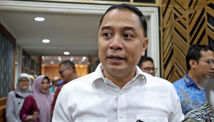 Wali Kota Surabaya Minta Guru Pembanting Siswa Diberi Sanksi Berat