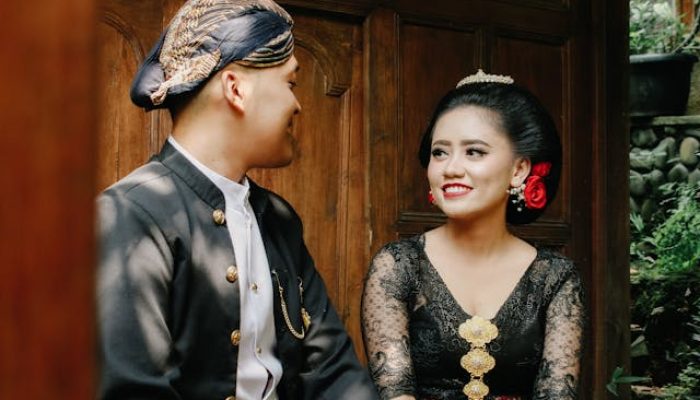 Mengenal Jenis-Jenis Kebaya Pengantin Jawa, Elegansi Warisan Leluhur di Hari Bahagia
