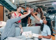 Level Up Your Influence, Panduan Leadership Anti-Kaku buat Gen Z