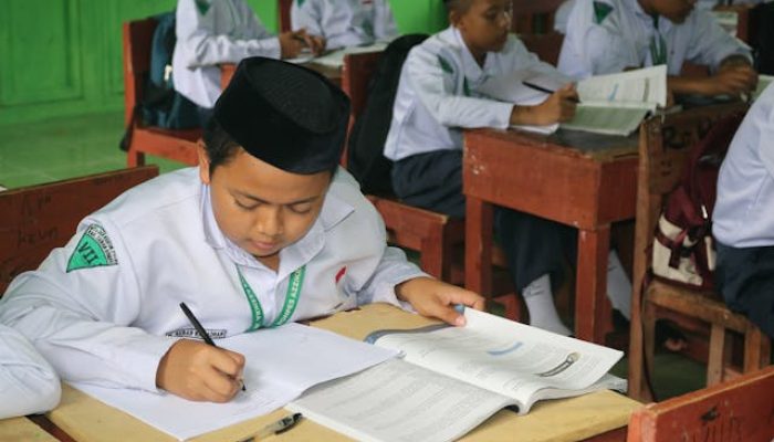 Persiapan Anak Kembali Sekolah Setelah Liburan Lebaran