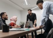 Leadership Anti-Mainstream, Cara Lo Pimpin Tanpa Harus Jadi Normie