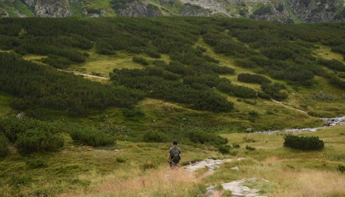 5 Rekomendasi Gunung di Jawa Tengah untuk Tipe Pendaki Petualang
