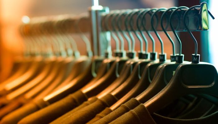 6 Cara Memulai Bisnis Baju Desain Sendiri