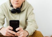 5 Tantangan Gen Z yang Tidak Dialami Generasi Sebelumnya