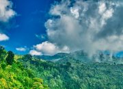 4 Gunung di Jawa Timur yang Tidak Boleh Didaki