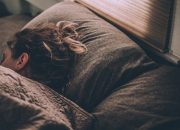 Gak Cuma Tidur, 7 Rahasia Rutinitas Malam yang Bikin Imunmu Kebal Kayak Superhero